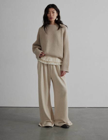 Minimal aesthetics … from the Akyn lookbook.