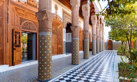 A fine example of riad architecture: the Dar El Bacha palace, these days it’s a museum.