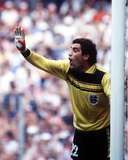 Peter Shilton in his playing days, shouting and gesticulating as though organising a wall for a free kick