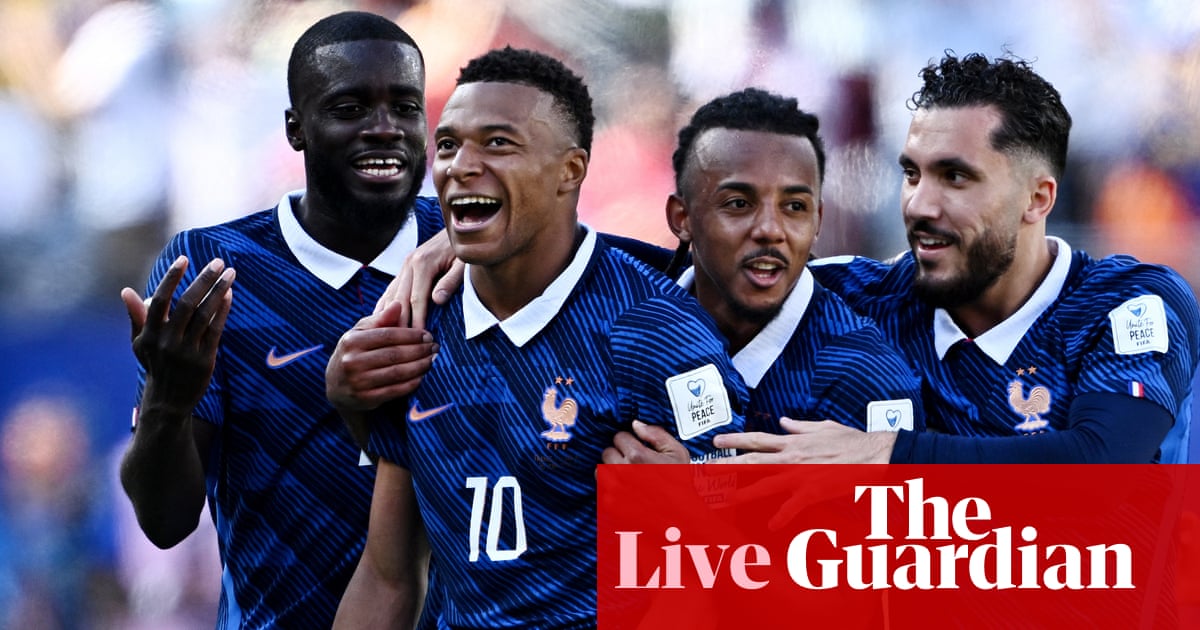 France and Senegal players during their World Cup match