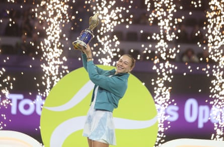 Amanda Anisimova celebrates winning the Qatar Open in mid-February