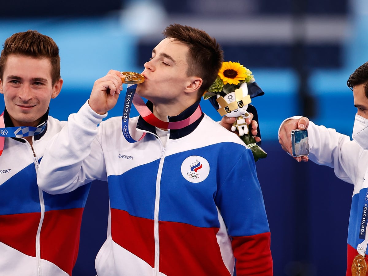 Roc Gymnasts Edge Out Japan In Thrilling Olympic Men S Team Final Tokyo Olympic Games The Guardian Roc Gymnasts Edge Out Japan In Thrilling Olympic Men S Team Final Tokyo Olympic Games The Guardian