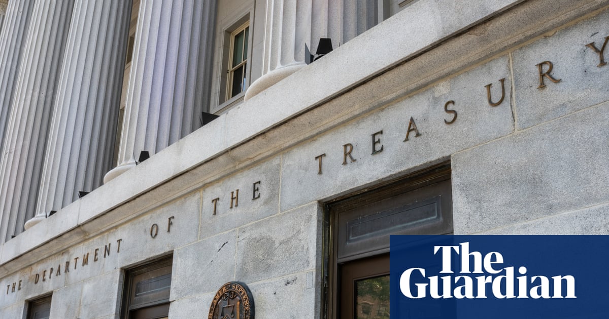 US places sanctions on 10 people over alleged Hezbollah cash-smuggling ring