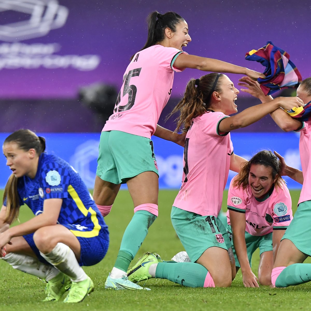Chelsea 0 4 Barcelona Women S Champions League Final As It Happened Football The Guardian Chelsea 0 4 Barcelona Women S Champions League Final As It Happened Football The Guardian
