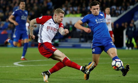 James McClean’s shot is blocked by Leicester City’s Ben Chilwell.