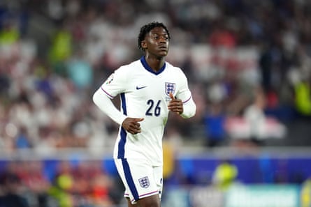 Kobbie Mainoo playing for England