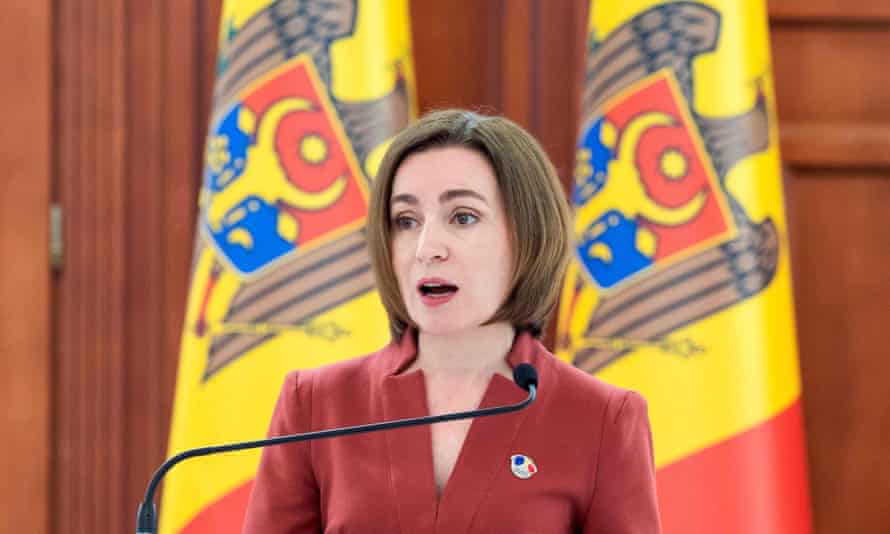 Russia-Ukraine war: children trapped inside Mariupol steelworks, warns Kyiv, as Russia says it has ‘securely blocked’ the area – live 1 Moldova’s President Maia Sandu speaks during a joint press conference with the European Council president in Chisinau.