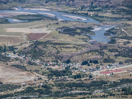 Río Ibáñez and the Ibáñez River, seen from the hiking trail to the lagoon near Cerro Castillo village.