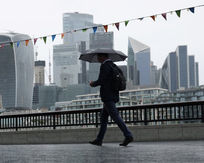 Don’t use ‘boilerplate’ reasons to justify big executive pay rises, UK firms warned