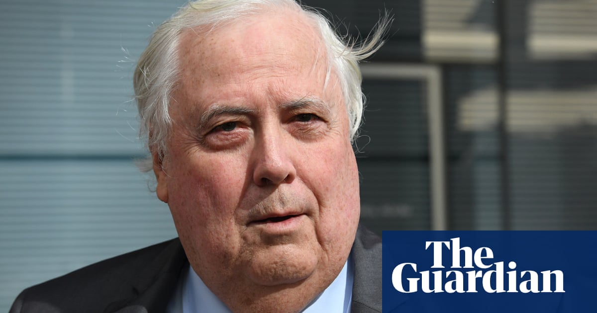 Clive Palmers coal company seeks to overturn ruling that Queensland mine will harm future generations