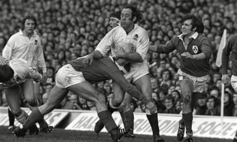 Brian ‘Stack’ Stevens, centre, on the ball during Ireland’s 26-21 win over England at the 1974 Five Nations championship at Twickenham. 