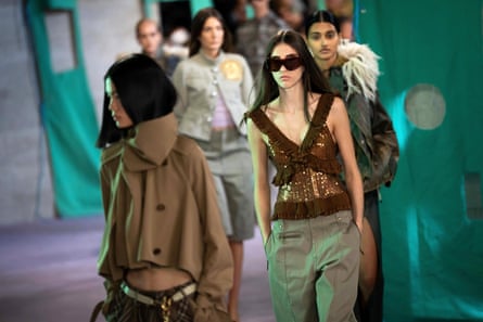 Models in beiges, browns and greys