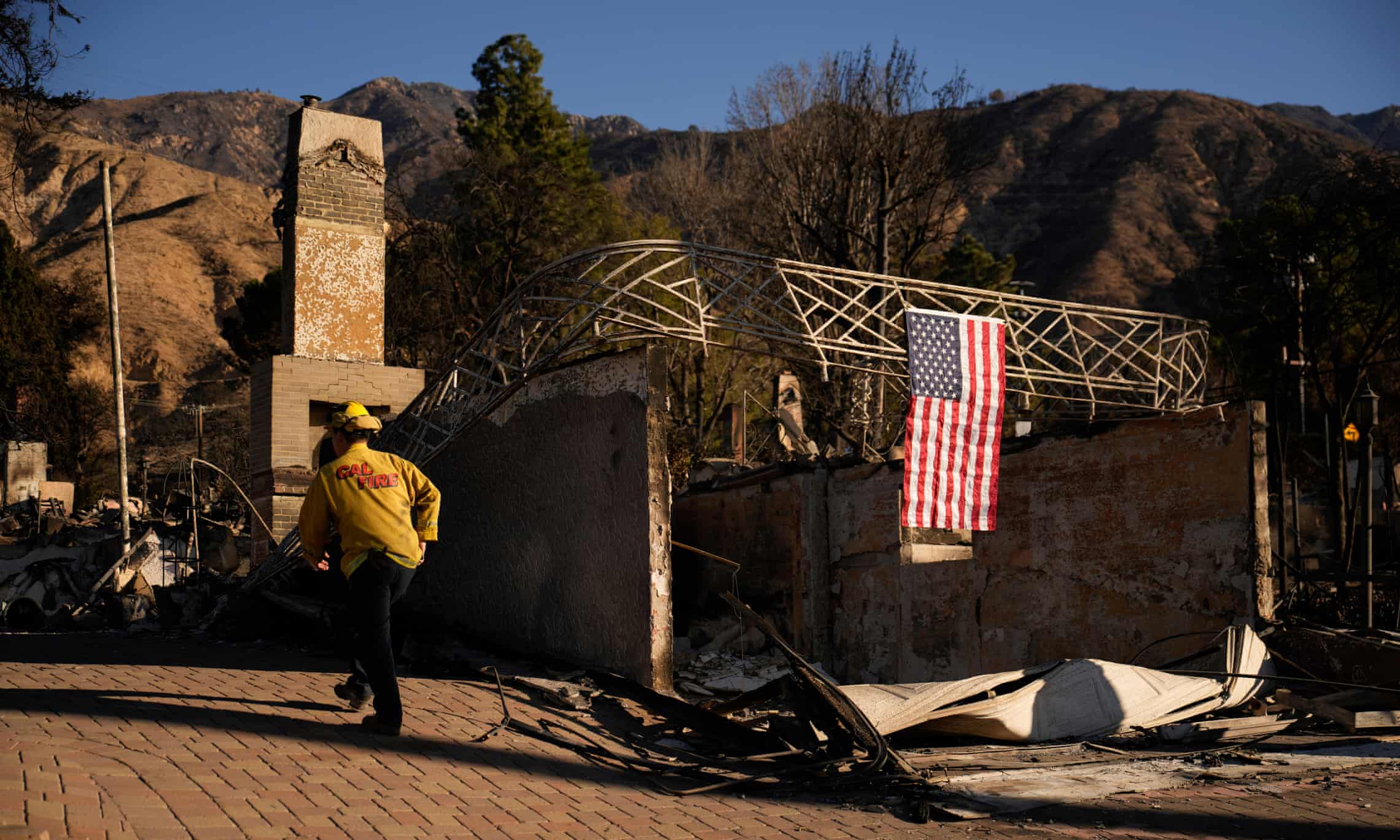 Red flag firee warning for California Monday