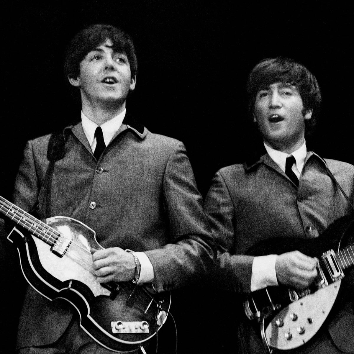 Unseen Photographs Of Beatles In Us Fetch 253 200 At Auction The Beatles The Guardian