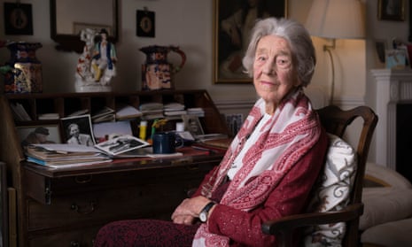 Jane Fawcett was still in her teens when she began working at Bletchley Park. After the second world war she became a singer and then a conservationist.