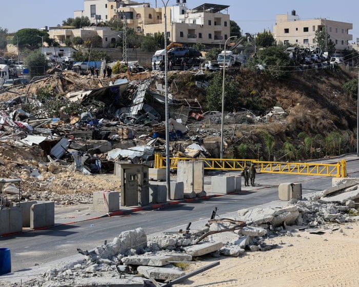 Image accompanying the story: Israeli soldiers raze neighbourhood in Hebron, driving families from homes