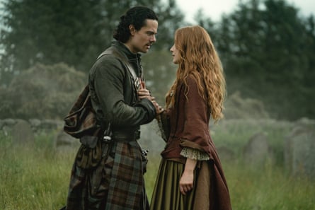 Brian Fraser (Jamie Roy) and Ellen MacKenzie (Harriet Slater) find love amid a clan rivalry.
