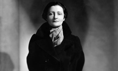 Mercedes de Acosta: The poet who had affairs with the 20th century's most famous women | Books | The Guardian