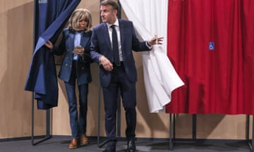 Brigitte Macron and Emmanuel Macron cast their votes 