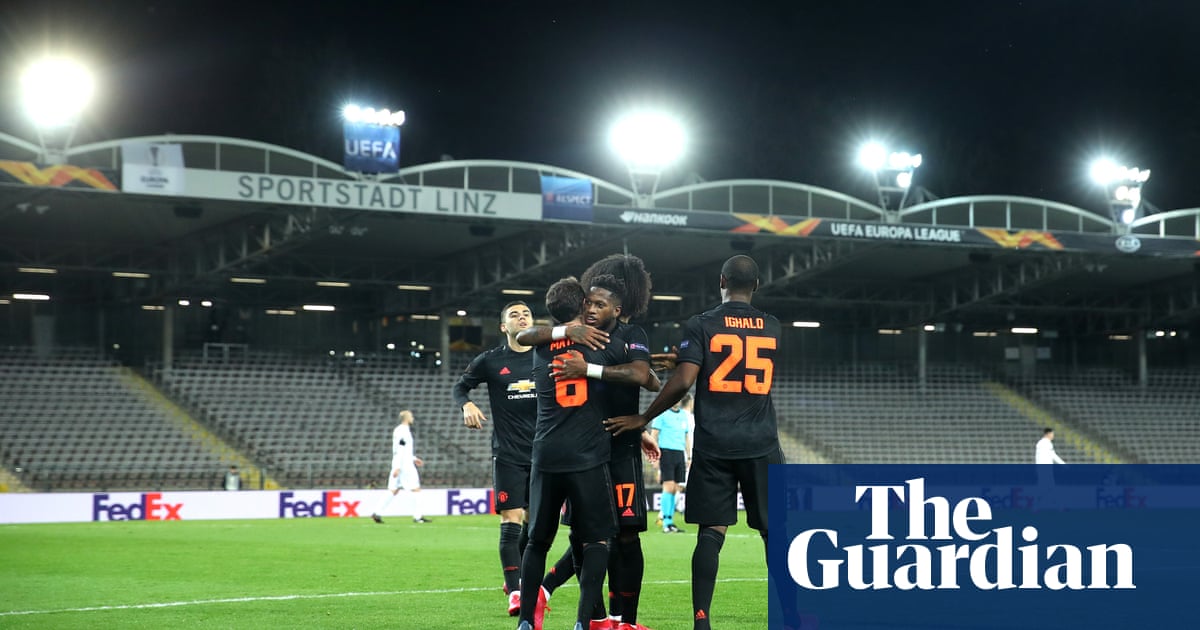 Manchester United thrash Lask in front of empty stands in Europa League