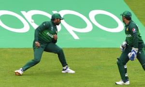 Asif drops a catch off Finch.