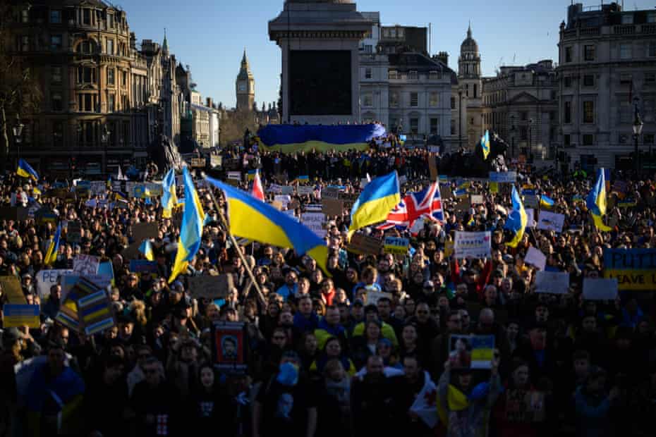 Crowds of people at a pro-Ukraine demonstration in Trafalgar Square, London, on 27 February