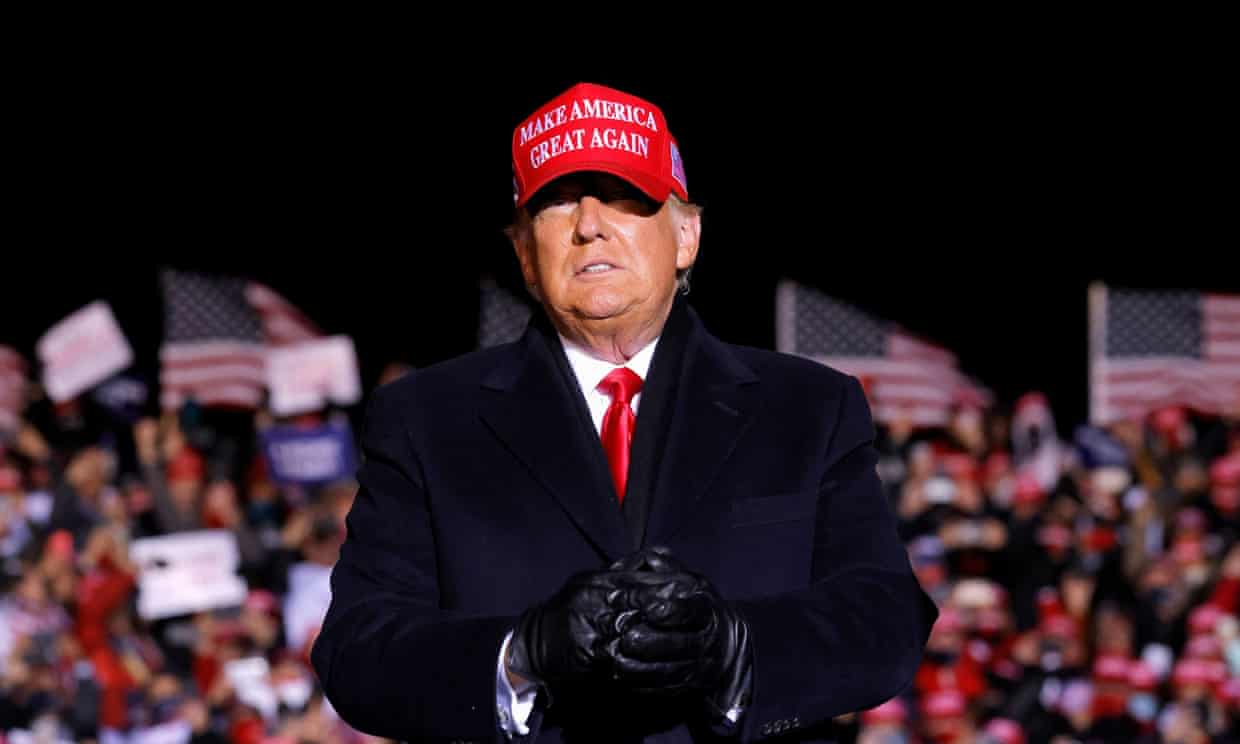 Questions abound as Trump raises – and hoards – huge sums of 2024 cash (theguardian.com)