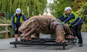 Chester, EnglandOne of thirteen enormous animatronic predators which have been created for Chester zoo ahead of an exhibition about lost species