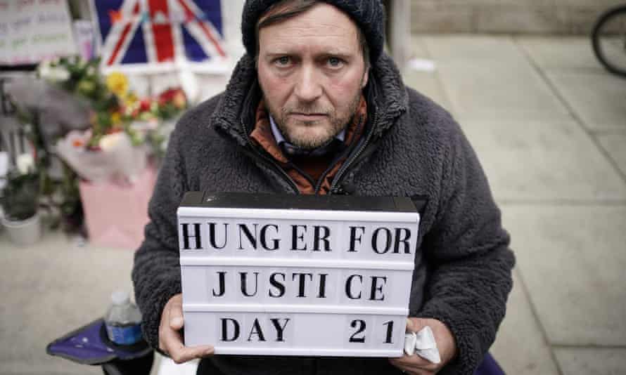 Richard Ratcliffe hunger strike