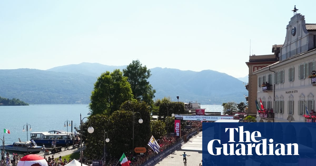Giro d’Italia: family affair inspires Alberto Bettiol to solo triumph in Verbania