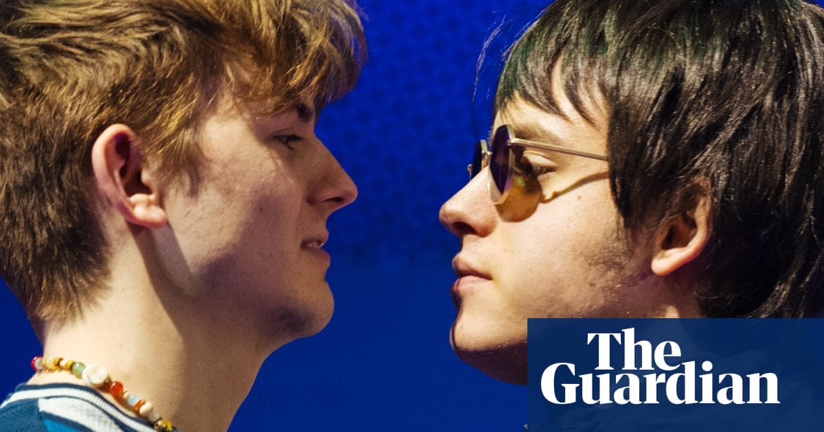 I had a front row seat at the Blur v Oasis frenzy – here’s what a new play gets bang on and bafflingly wrong