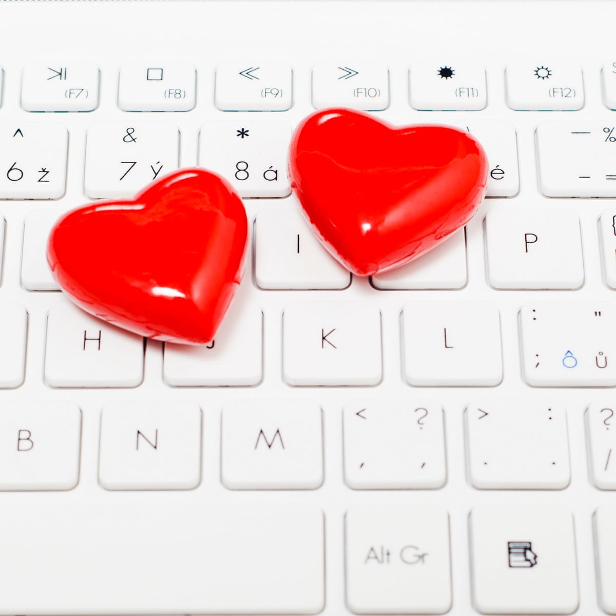 Here Are The Eight Types Of Internet Dater Ring Any Bells Philippa Perry The Guardian