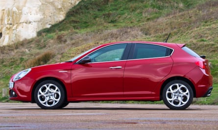 Alfa Romeo Giulietta Car Review It Talks A Good Game Motoring The Guardian