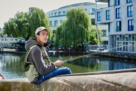 Tom Lloyd di kanal Regent di London