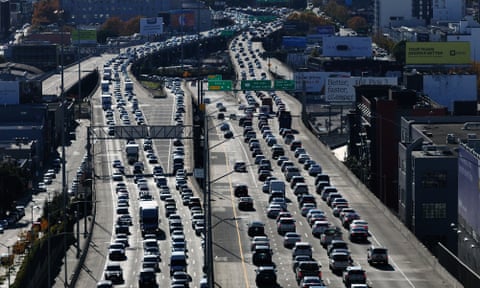 An aerial image of cars on an eight-lane road