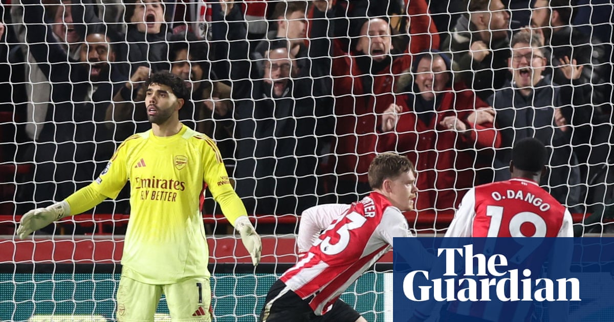 Keane Lewis-Potter header earns Brentford point to deny leaders Arsenal