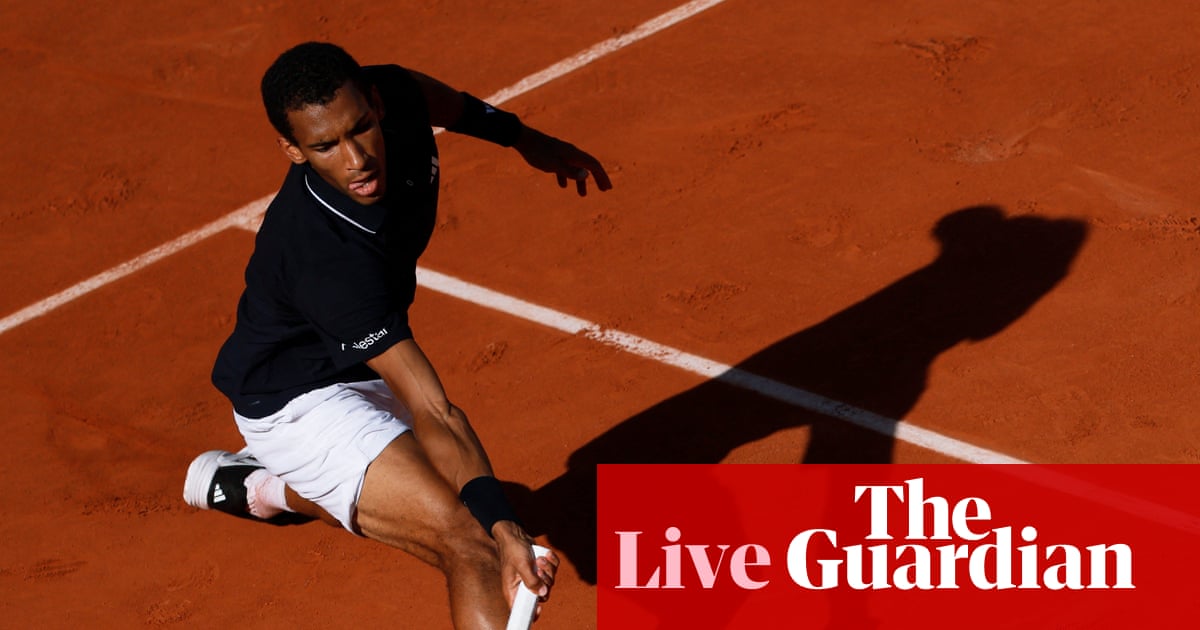 Auger-Aliassime Reaches First French Open Quarterfinal