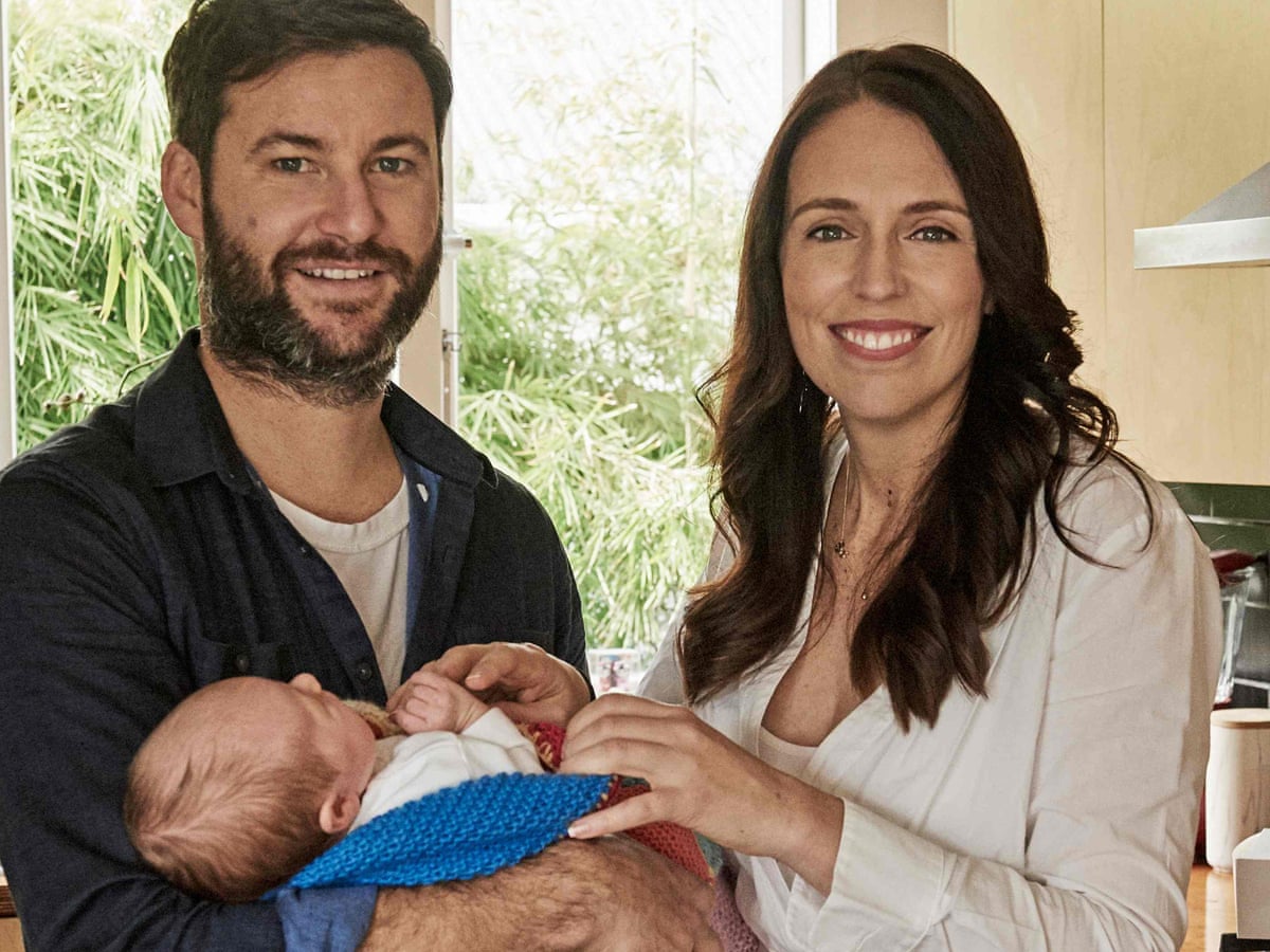 Clarinda Or Jarke New Zealand Pm Jacinda Ardern And Clarke Gayford Engaged World News The Guardian