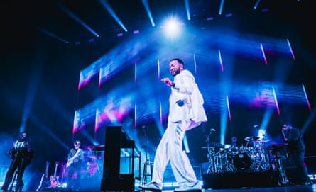 ‘His playing is expressive’ … John Legend and band on stage in Glasgow.