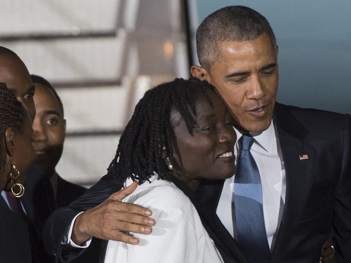 Barack Obama Lands In Kenya Amid Huge Security Operation Barack Obama The Guardian Barack Obama Lands In Kenya Amid Huge Security Operation Barack Obama The Guardian