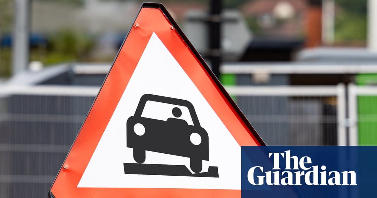 Ministers vow to spend record 8.4bn on road maintenance in England
