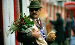  Samad (Om Puri) in Channel 4’s adaptation of White Teeth.