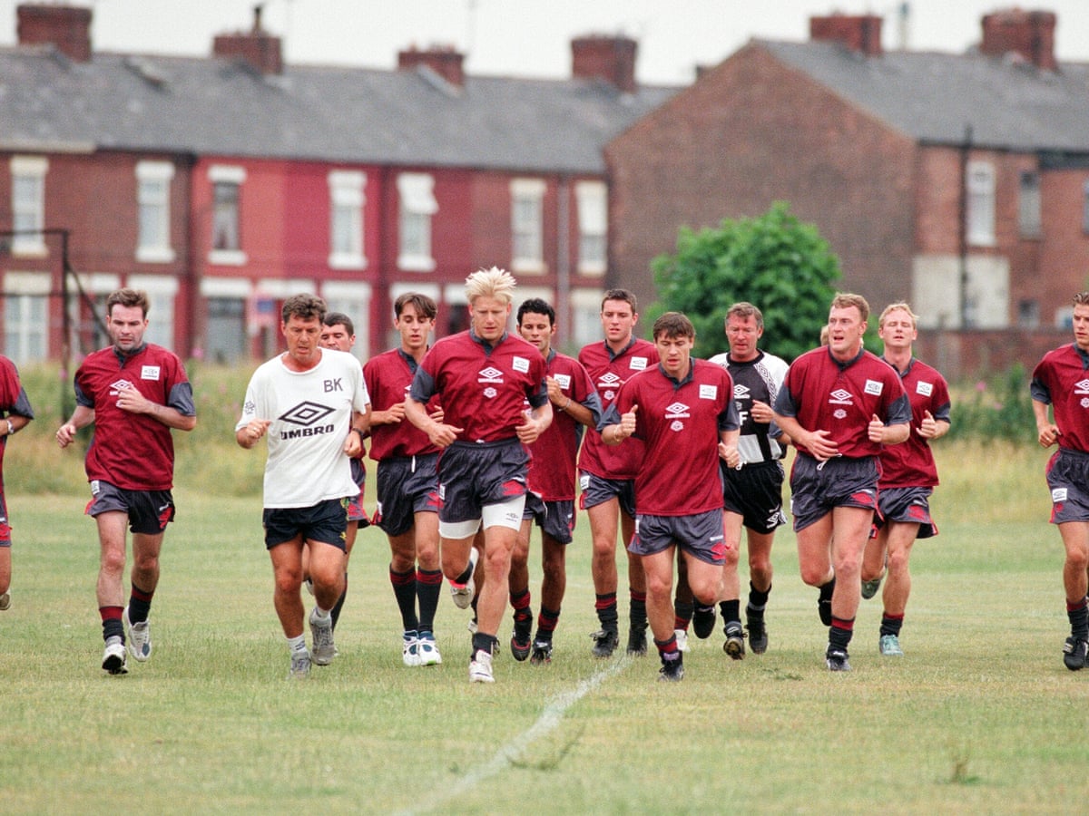 Manchester United S Old Rites Of Passage Built Some Characters But Broke Others Daniel Taylor Football The Guardian