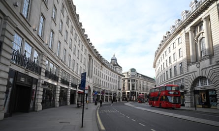 Queen S Property Drops In Value By 500m After Rental Receipts Decline Real Estate The Guardian