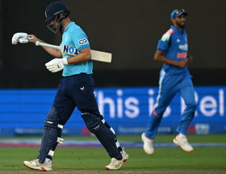 Will Jacks walks back to the pavilion after losing his wicket.