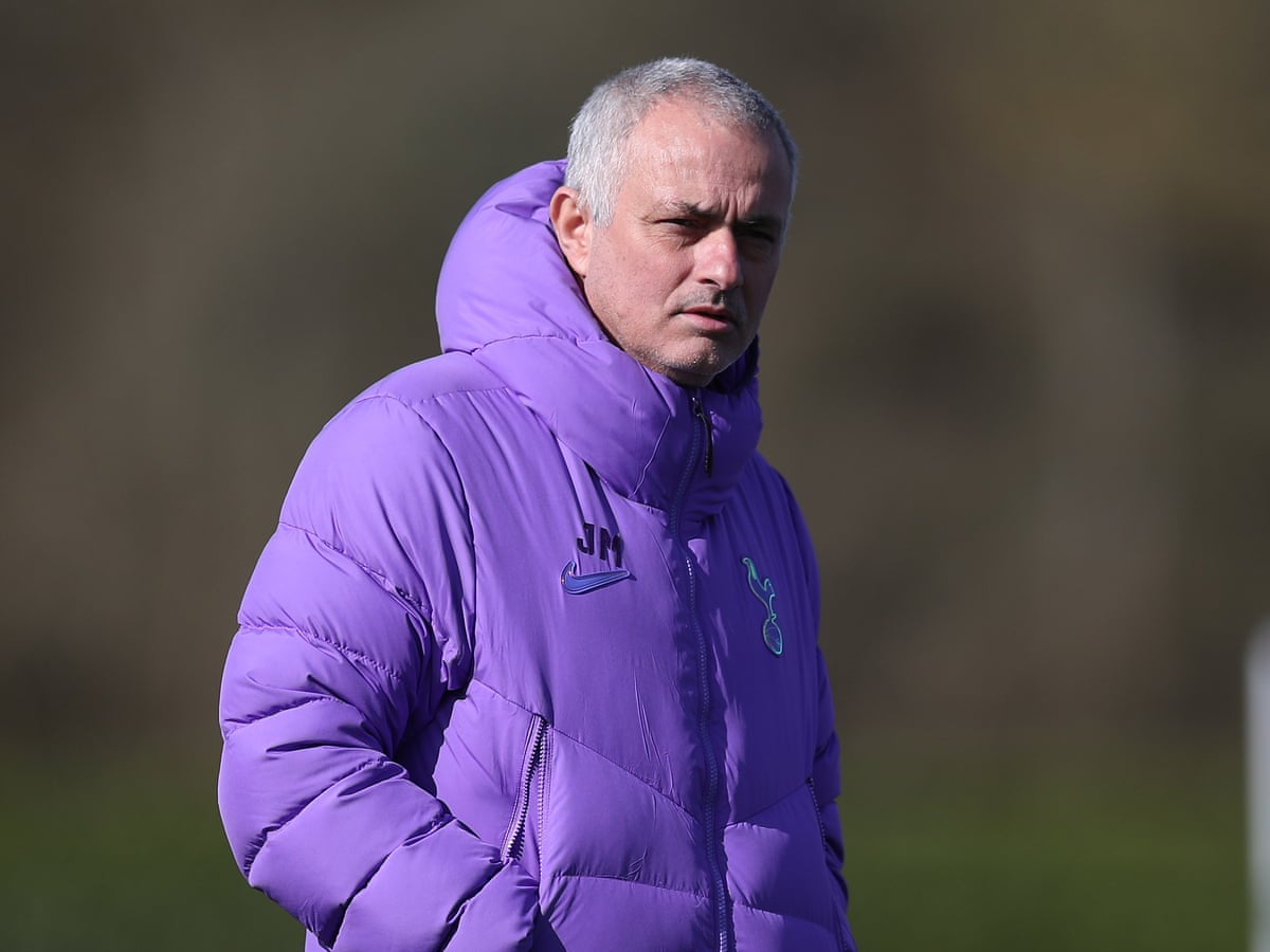 Jose Mourinho And Tottenham Players Break Coronavirus Rules To Train Football The Guardian