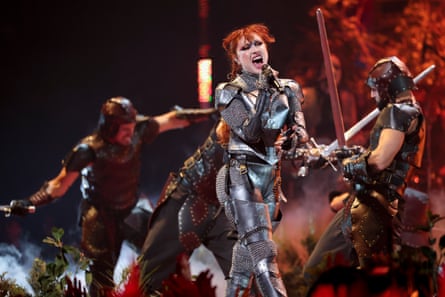 Chappell Roan performs in chain mail armour at the 2024 MTV Video Music Awards in New York.