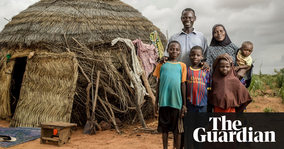 Family dinner time around the world - in pictures | Global Development