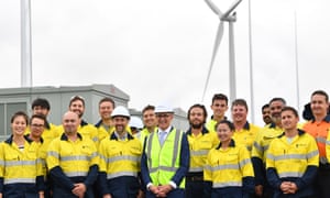 South Australia premier Jay Weatherill with construction staff at the launch of Tesla’s 100-megawatt at Jamestown in December.