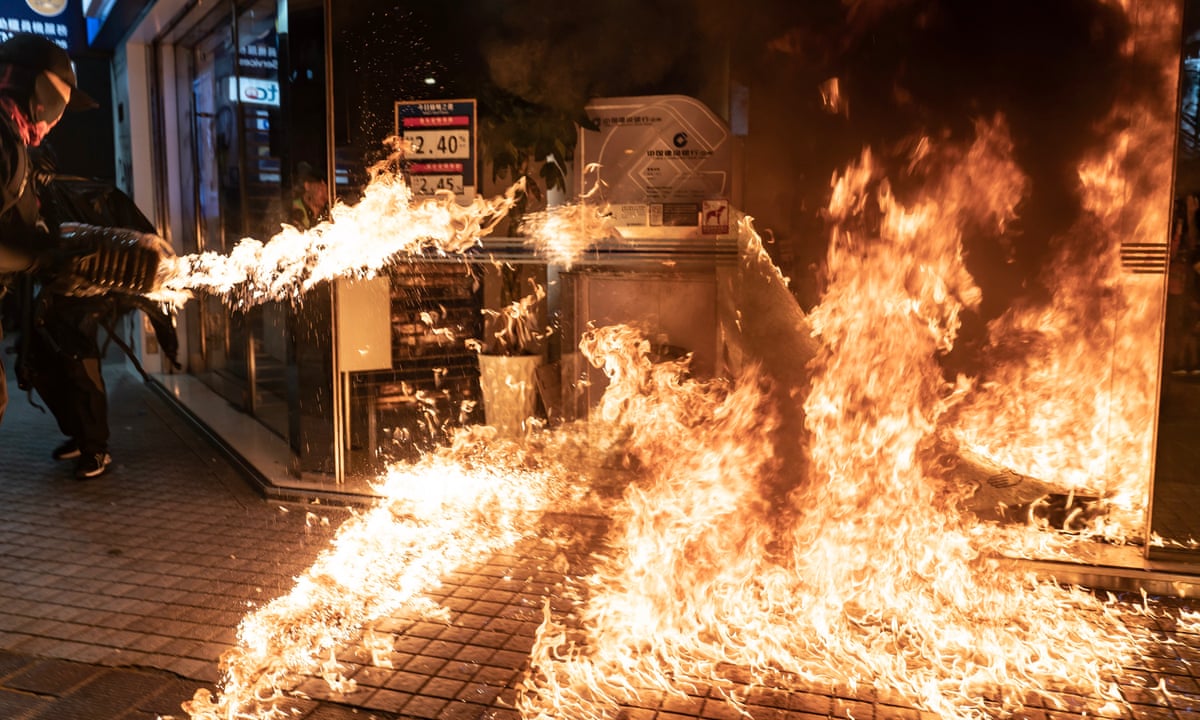 Violence Grips Hong Kong As Lam Activates Emergency Powers World